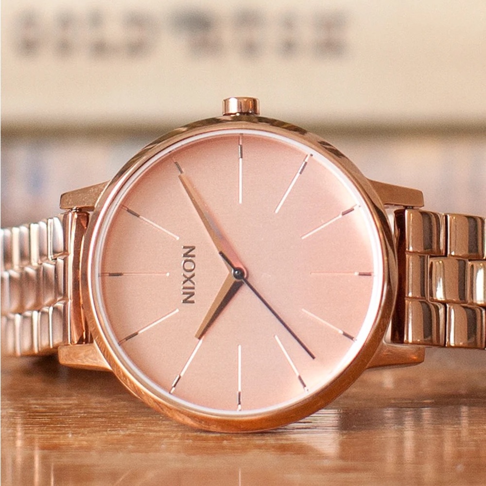 NWOT Nixon Kensington Rose Gold Watch